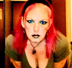 Green lips